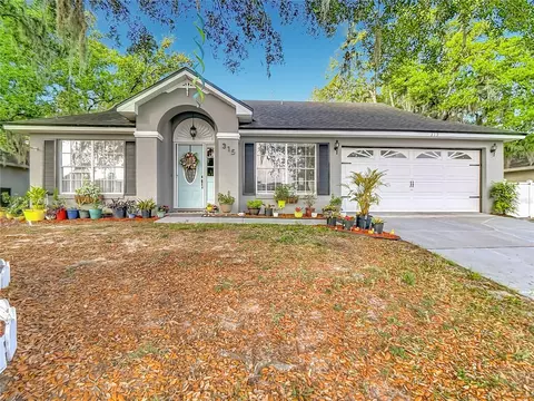 315 Pine Lake View Dr, Davenport, FL 33837