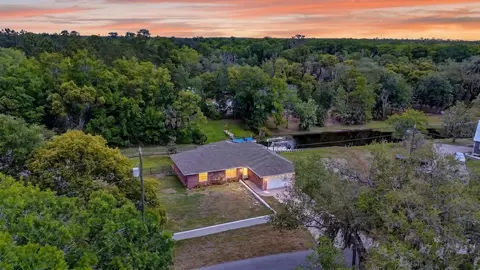 1505 Lakeside Dr, Deland, FL 32720