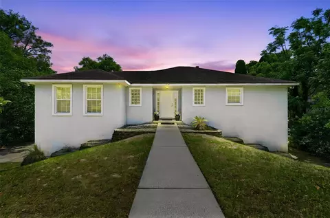 393 S Dexter Ave, Deland, FL 32720
