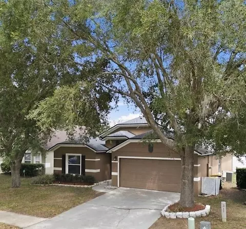 553 Maidenhair Ct, Orange City, FL 32763