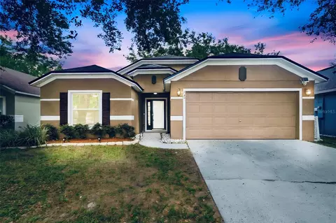 553 Maidenhair Ct, Orange City, FL 32763