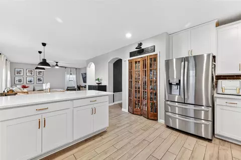 Kitchen - 340 Wiregrass Ave, Melbourne, FL 32904 photo 4 of 5