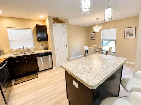 Kitchen - 1604 Ellington Dr, Dundee, FL 33838 photo 2 of 2
