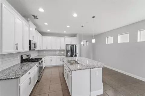 Kitchen - 175 Ancona Ave, Debary, FL 32713 photo 2 of 2