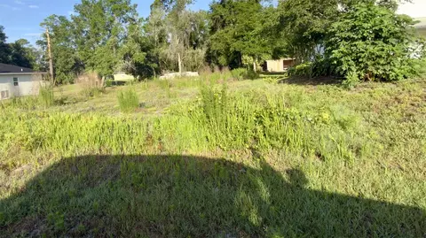 7 Th Ave, Deland, FL 32724