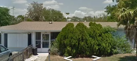 898 Merrimac St, Deltona, FL 32725