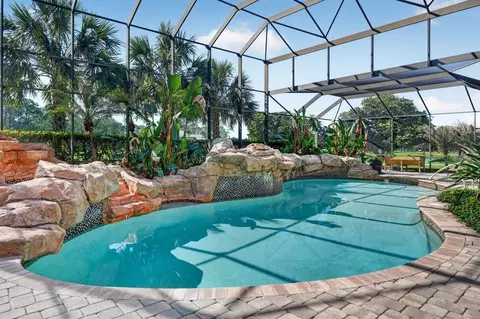 Exterior - 1117 Oxbridge Ln, Ormond Beach, FL 32174 photo 8 of 18