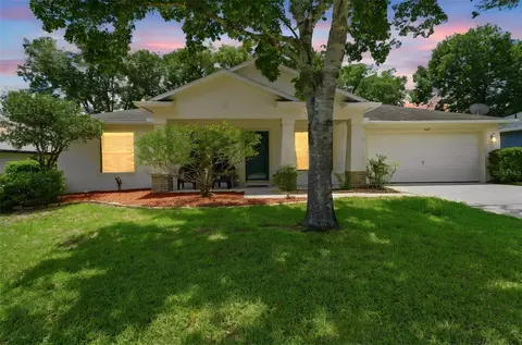 812 Benton Lake Dr S, Deland, FL 32724