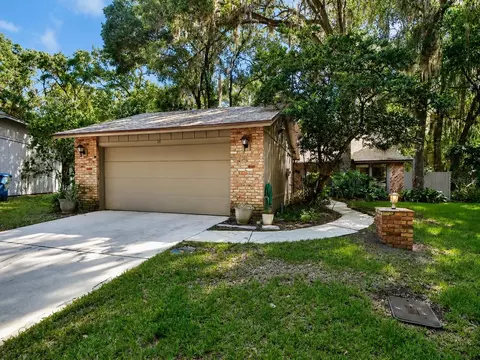 28 Ramblewood Trl, Deland, FL 32724