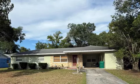 511 S Elsasser St, Deland, FL 32720
