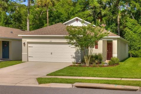 372 Pelham Park Dr, Deland, FL 32720