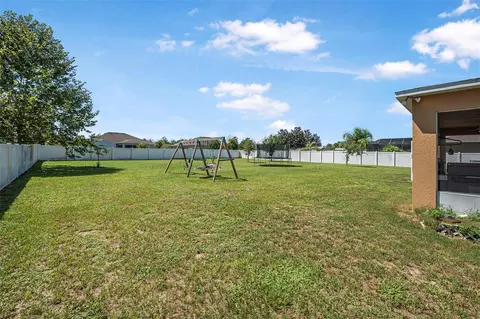 Exterior - 120 Los Arbor Dr, Deland, FL 32724 photo 5 of 10
