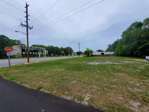 903 N Dixie Fwy, New Smyrna Beach, FL 32168