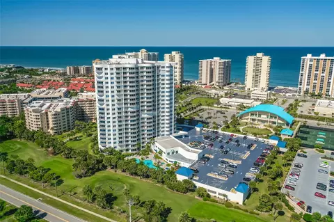 2 Oceans West Blvd #405, Daytona Beach, FL 32118