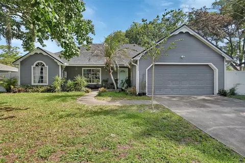 2323 W Magnolia Rd, Deland, FL 32724