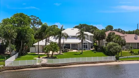 626 Riverside Dr, Ormond Beach, FL 32176