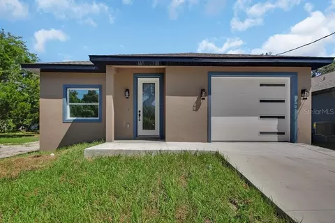 558 Wallace St, Daytona Beach, FL 32114