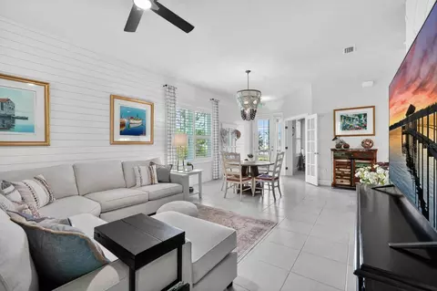 Living - 17 Newhaven Ln, Ormond Beach, FL 32174 photo 2 of 3