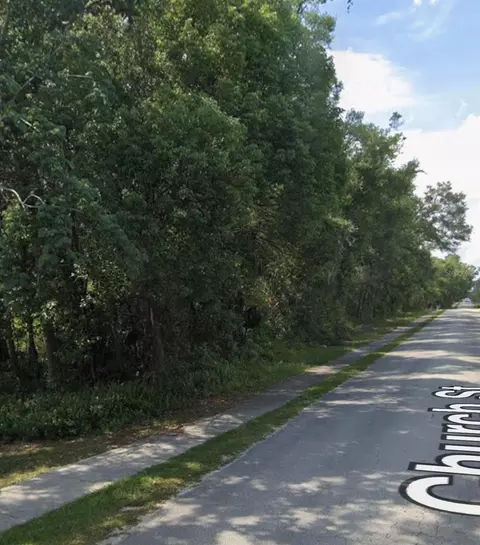 462 Church St, Lake Helen, FL 32744