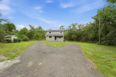 Exterior - 41707 Aspen St, Eustis, FL 32736 photo 6 of 13
