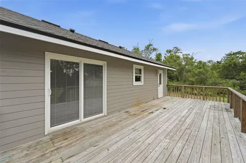 Exterior - 41707 Aspen St, Eustis, FL 32736 photo 10 of 13