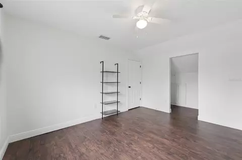Bedroom - 41707 Aspen St, Eustis, FL 32736 photo 4 of 6