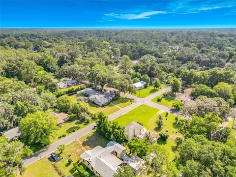 View/Area - 948 NE 6th St, Ocala, FL 34470 photo 4 of 11