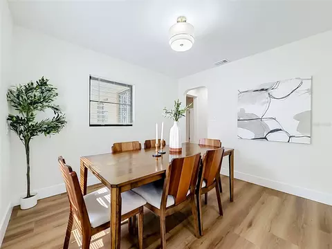 Dining - 948 NE 6th St, Ocala, FL 34470 photo 1 of 3