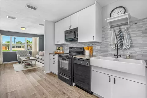Kitchen - 28 Beechwood Dr, Ormond Beach, FL 32176 photo 3 of 3