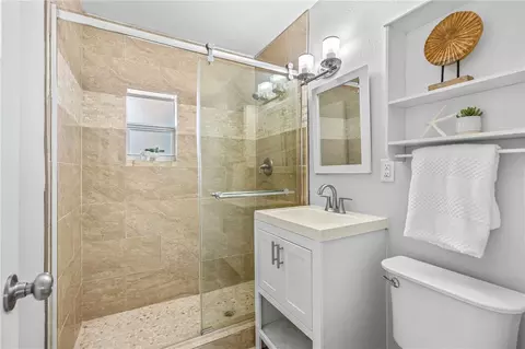 Bath - 28 Beechwood Dr, Ormond Beach, FL 32176 photo 1 of 1