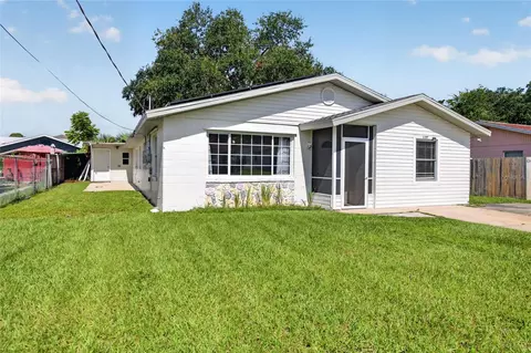 1107 4th St, Port Orange, FL 32129