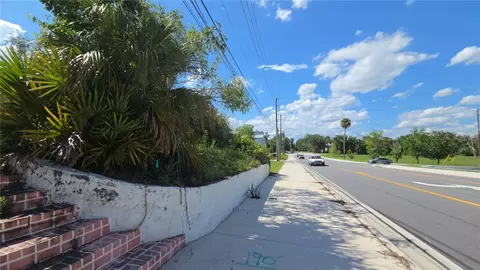 236 N Amelia Ave, Deland, FL 32724