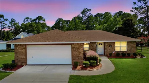 687 Winterberry Trl, Deland, FL 32724