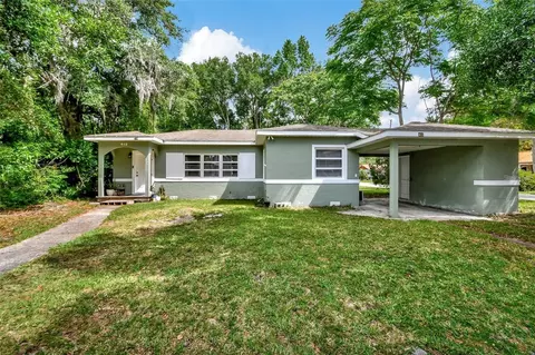 412 W New York Ave, Lake Helen, FL 32744