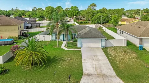 3407 Florentine St, Deltona, FL 32738