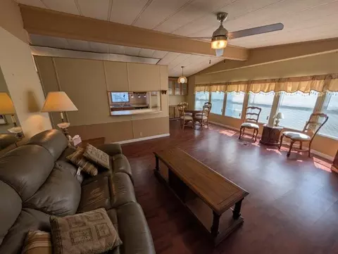 154 Moonlite Dr, Welaka, FL 32193 photo 18