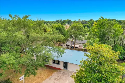 View/Area - 516 S Exeter St, Eustis, FL 32726 photo 2 of 8