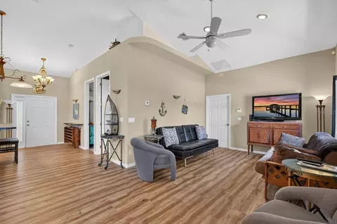 497 Grandview Ave, Ormond Beach, FL 32176 photo 10