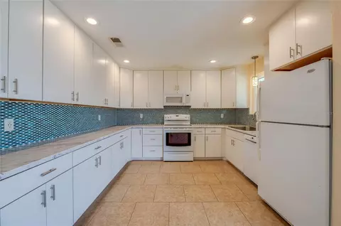 Kitchen - 132 Dawn Dr, Ormond Beach, FL 32176 photo 3 of 3