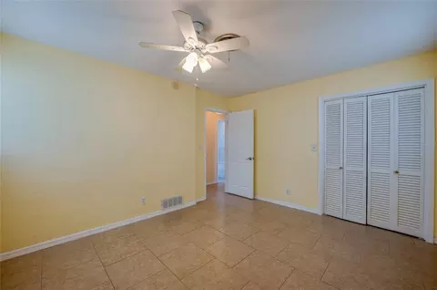Bedroom - 132 Dawn Dr, Ormond Beach, FL 32176 photo 4 of 6