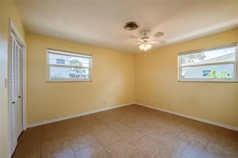 Bedroom - 132 Dawn Dr, Ormond Beach, FL 32176 photo 3 of 6
