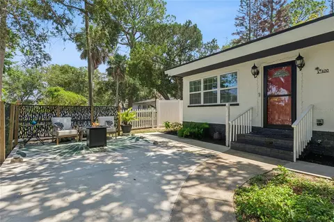 Exterior - 400 S Ridgewood Ave, Ormond Beach, FL 32174 photo 2 of 5