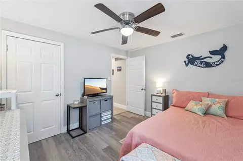 Bedroom - 400 S Ridgewood Ave, Ormond Beach, FL 32174 photo 4 of 4