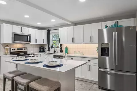 Kitchen - 400 S Ridgewood Ave, Ormond Beach, FL 32174 photo 4 of 4