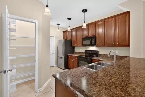 Kitchen - 72 Amistad Dr, Saint Augustine, FL 32086 photo 2 of 4