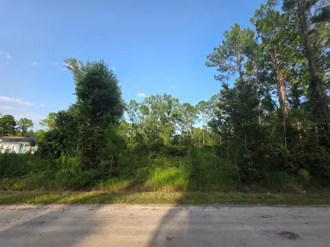 1233 East Pkwy, Deland, FL 32724