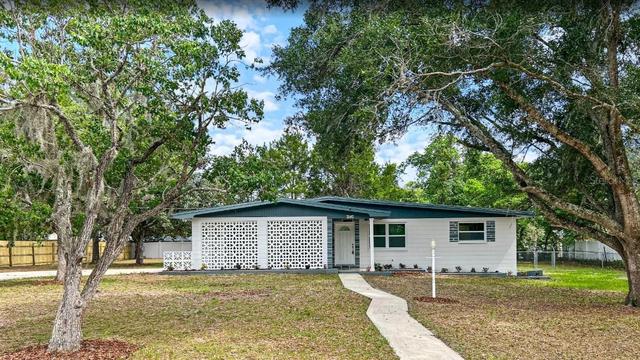 7240 W Avocado St, Crystal River, FL 34429