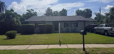 700 N Carpenter Ave, Orange City, FL 32763