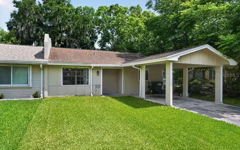 912 Royal Oak Ct, Holly Hill, FL 32117