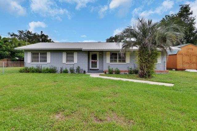 411 N Blue Lake Ter, Deland, FL 32724
